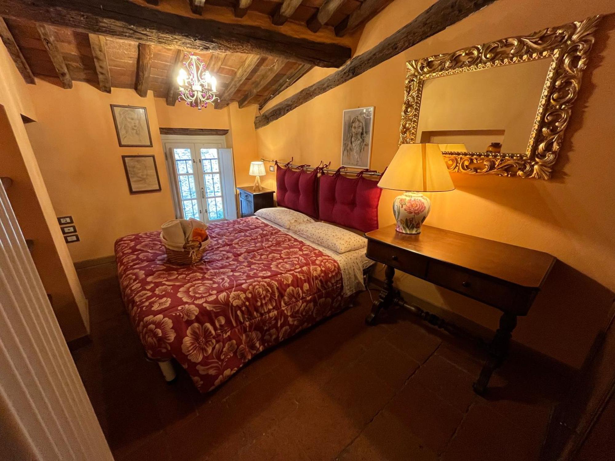Storico Loft Nel Cuore Di لوكا المظهر الخارجي الصورة